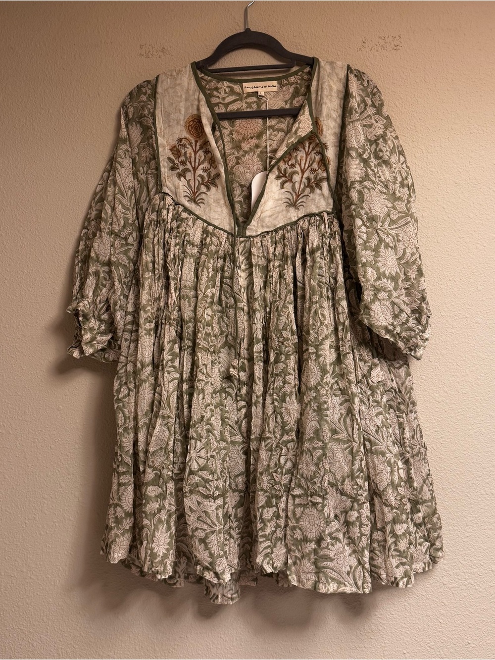 Daughters of India Floral Tunic Top in Sage and Cream